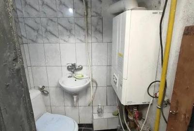 COMISION 0% Casa cu 5 camere cu 735 mp teren zona Traian - 1