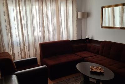 Apartament cu 3 camere semidecomandat, mobilat în Cetate - 2