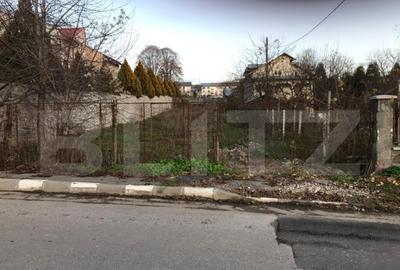 Teren de 838 mp, în Central - 3