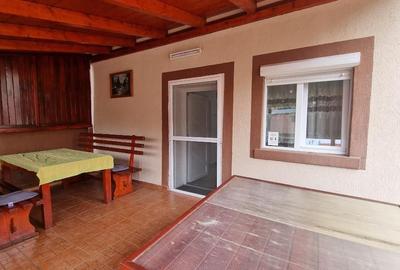 Casa solida parter si etaj zona semicentrala cu acces auto 159000 Euro - 15