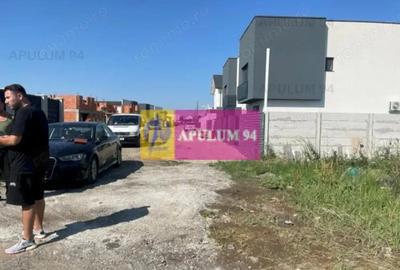 Teren de 702 mp, în Domnești - 1