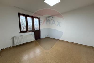 Spatiu comercial de inchiriat / Hipodrom - 3