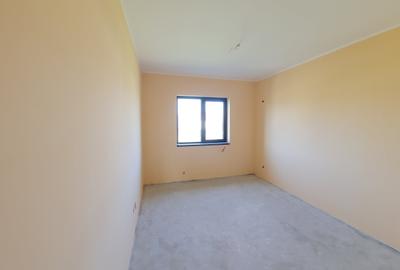 Duplex cu 4 camere cu Canalizare în Domnești - 5