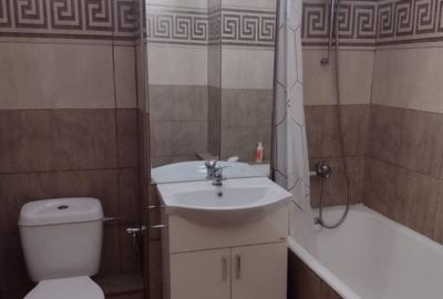 Apartament cu 2 camere semidecomandat în Olimpia-Stadion
