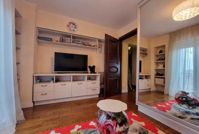 Apartament cu 5 camere decomandat, mobilat în Unirii - 9