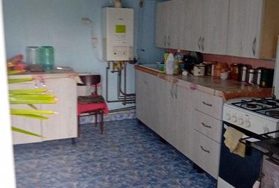 Casă cu 4 camere în Groși - 7