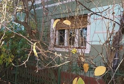Casă individuală cu 4 camere cu Teren 1080 Mp în Chisindia - 1