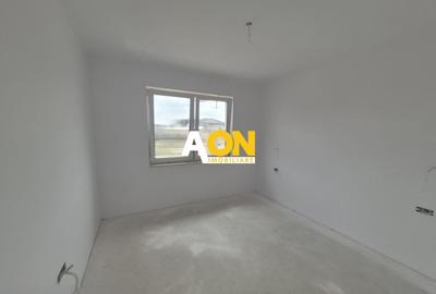 Casă individuală cu 4 camere cu Canalizare în Micești - 12