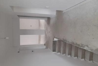 Casă cu 6 camere cu Teren 1000 Mp în Lugojel - 4