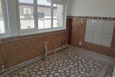 Casă cu 4 camere în Vărsătura - 11