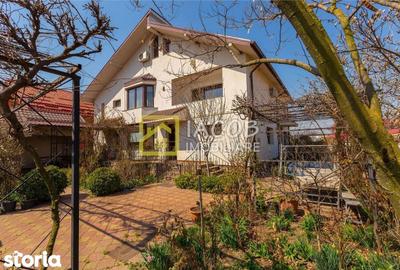 Casă cu Teren 455 Mp în Vultureni - 4