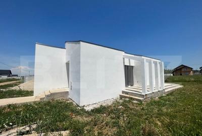 Casa pe parter cu un design deosebit, zona nordica / Simnicu - 11