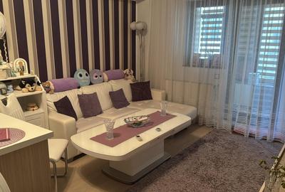 Apartament cu 2 camere semidecomandat, mobilat în Iancului