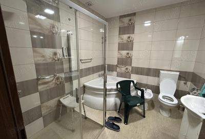 Casă cu 4 camere cu Teren 670 Mp în Grădiște - 2