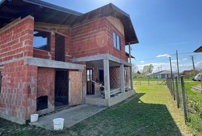 Casă cu 4 camere în Satulung - 3