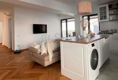 REA1023158 Apartament 4 camere de vanzare - 2