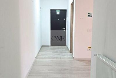 Spatiu De Birou Zona De Case Tractorul - 5