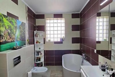 Casă cu 4 camere cu Teren 442 Mp în Dealuri Oradea - 3