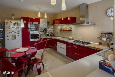 Casă cu 4 camere în Dumbrăveni - 2