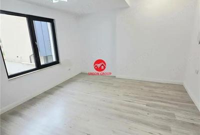 Apartament cu 3 camere în Mamaia - 14