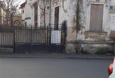 Vanzare casa + teren | Unirii - Cartier Evreiesc | teren 566 mp | necesita renov - 4