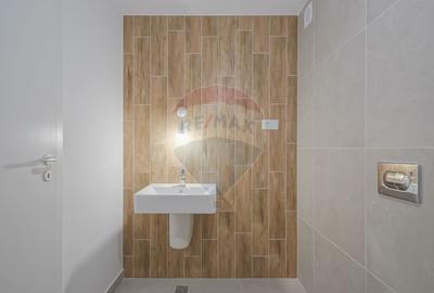 Apartament cu 2 camere decomandat în Tractorul - 11