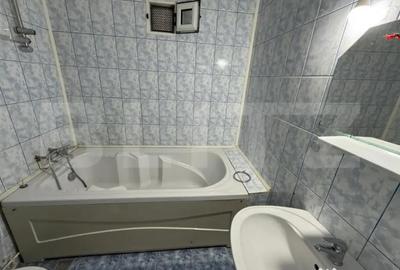 Apartament cu 4 camere decomandat în Central - 2