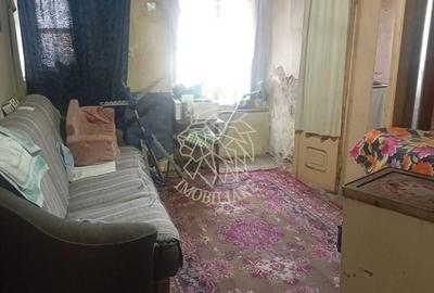 Casă individuală cu 2 camere cu Canalizare în Ultracentral - 3