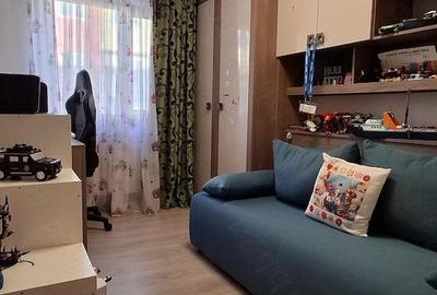 Apartament cu 3 camere decomandat în Sud - 8