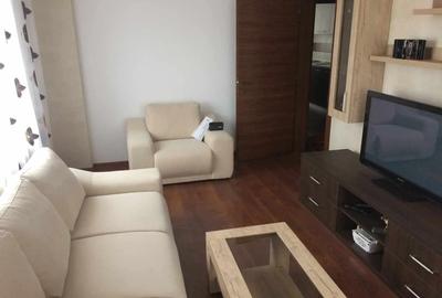 Inchiriez apartament 2 camere - 1