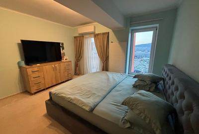 Apartament cu 3 camere decomandat, mobilat în Calea Moldovei - 4