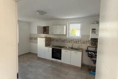 Casă cu Teren 400 Mp în Utvin - 3