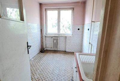 Apartament cu 3 camere semidecomandat în Funcționarilor - 5