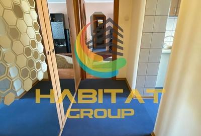 Vanzare apartament 3 camere zona Piata Resita bloc reabilitat - 1