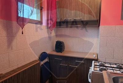 Apartament cu 3 camere în Central - 9