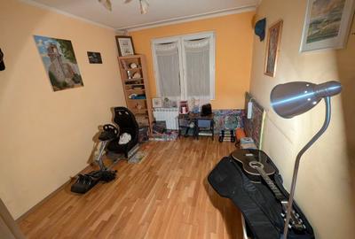 Piata Sudului-soseaua Oltenitei-4 camere cu centrala - 11