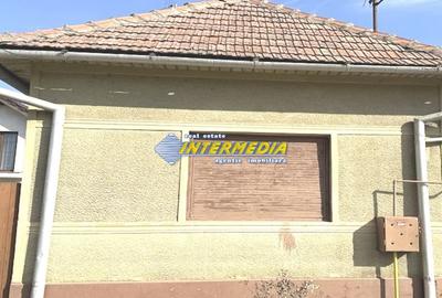 Casă individuală cu 3 camere cu Canalizare în Șard - 3