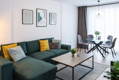 Apartament cu 2 camere decomandat, mobilat în Central