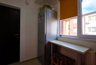 Apartament cu 3 camere decomandat, mobilat în Prelungirea Ghencea - 10