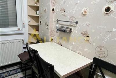 Apartament cu 3 camere decomandat în Central - 12