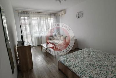 Garsonieră decomandată în Păcii - 3