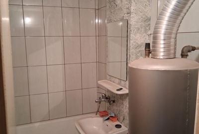 Garsonieră decomandată în Central - 8