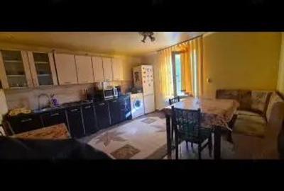 Casă cu 4 camere cu Canalizare în Uroi - 1