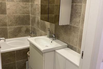 Inchiriez garsoniera Militari Rezidence LUX - 5