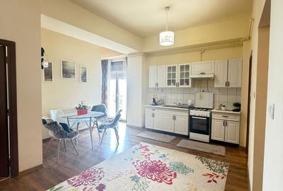 Apartament cu 3 camere decomandat în Micro 17 - 17