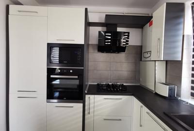 Apartament 3 camere, cu parcare, bloc nou! Zona Campului - 3