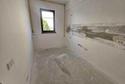 Garsonieră decomandată în Dămăroaia - 4