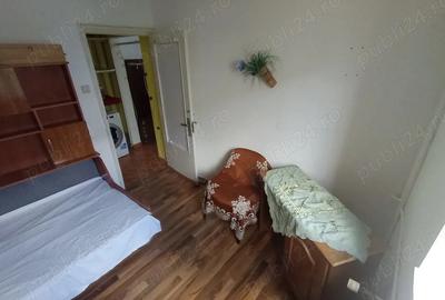 Apartament cu 3 camere semidecomandat în Bularga - 10