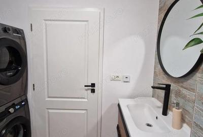 Apartament cu 2 camere semidecomandat, mobilat în P-ța Maria - 1