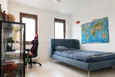 Casă individuală cu 7 camere cu Canalizare în Sisești - 24